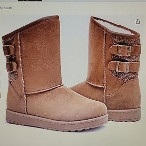 Fracora Chestnut winter snow boots fur lined mid calf back buckle straps…6 NEW